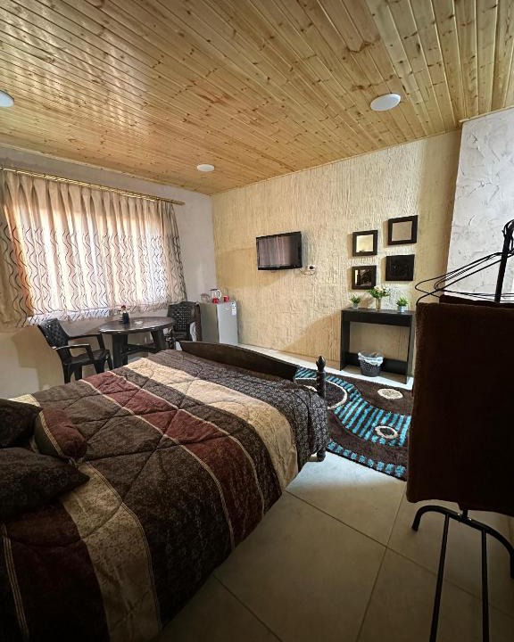 Al-Maghtas Apartment | Green Garden Rooftop