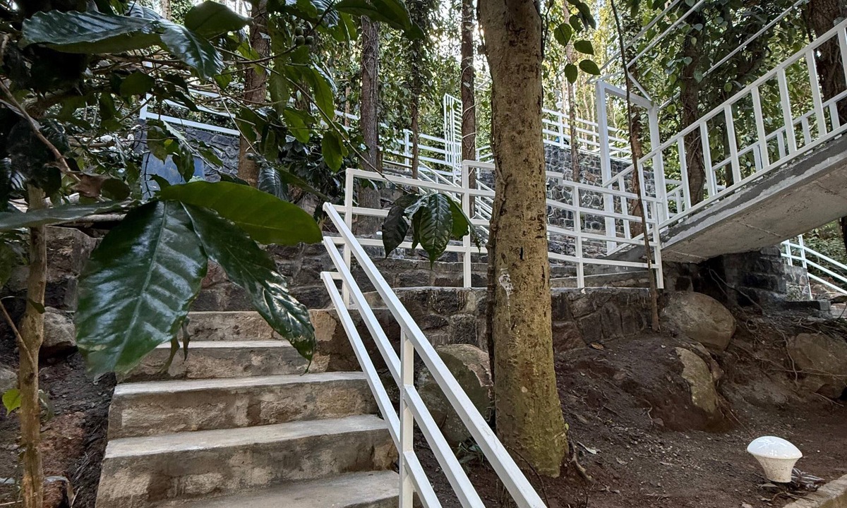 Salem Hotel | Green Haven Resort