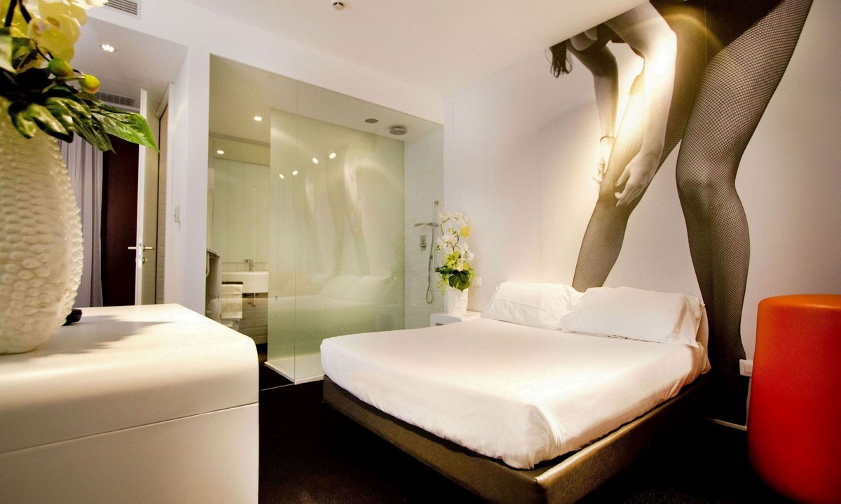 Corgeno Hotel | Green Hotel Motel