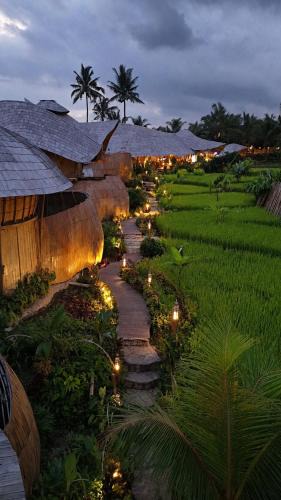Sambahan Hotel | Green Lander Ubud