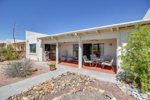 Green Valley House | Green Valley Abode w/Pool Access & Mtn Views