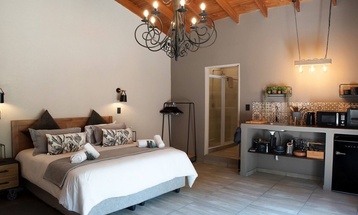 Alberton House | Greenfields Guest House