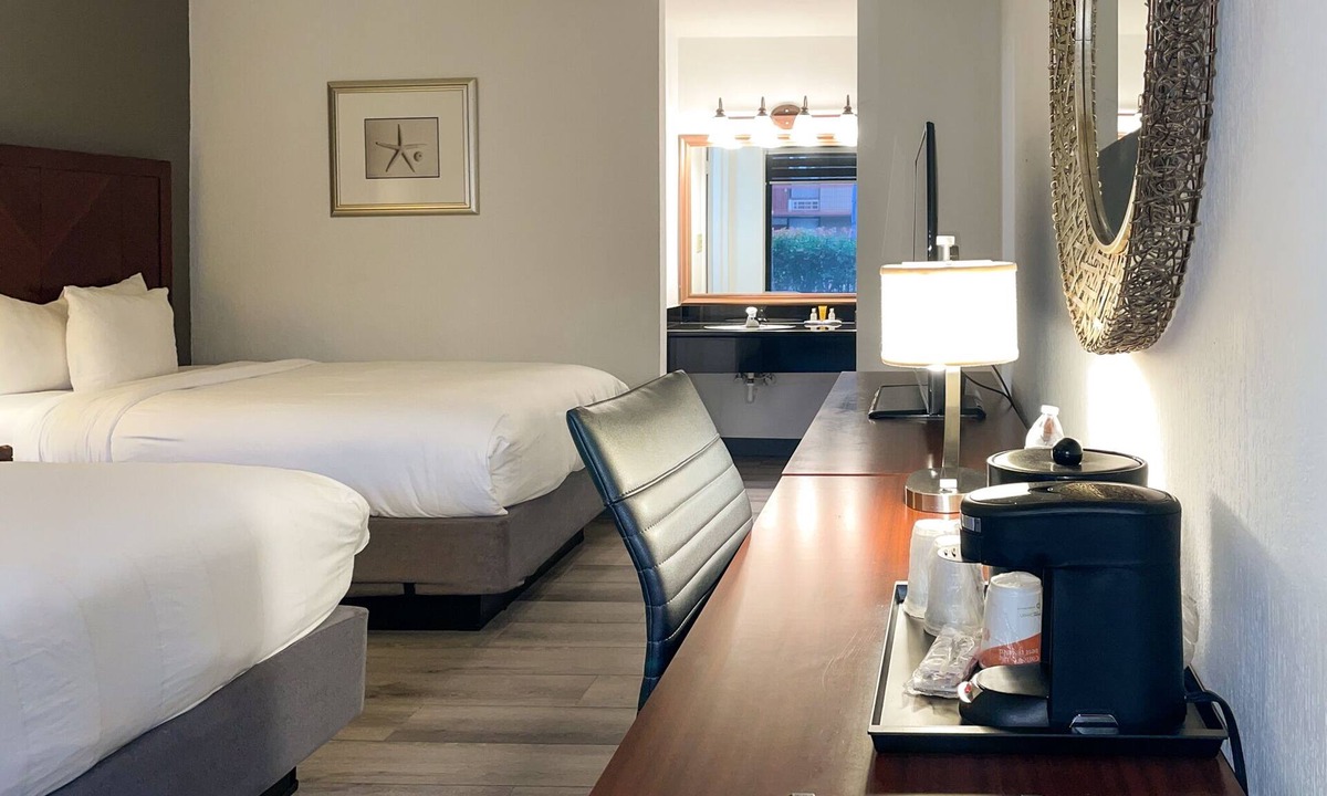 Channelview Hotel | GreenTree Hotel & Extended Stay I-10 FWY Houston, Channelview, Baytown