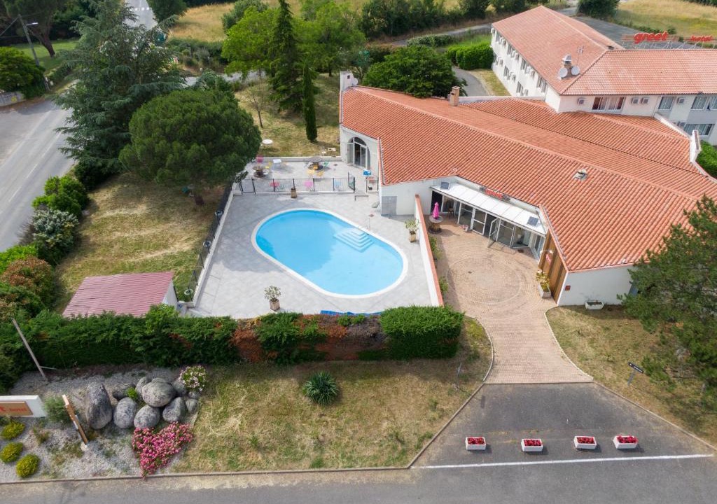 Saix Hotel | Greet Hôtel Castres Saix