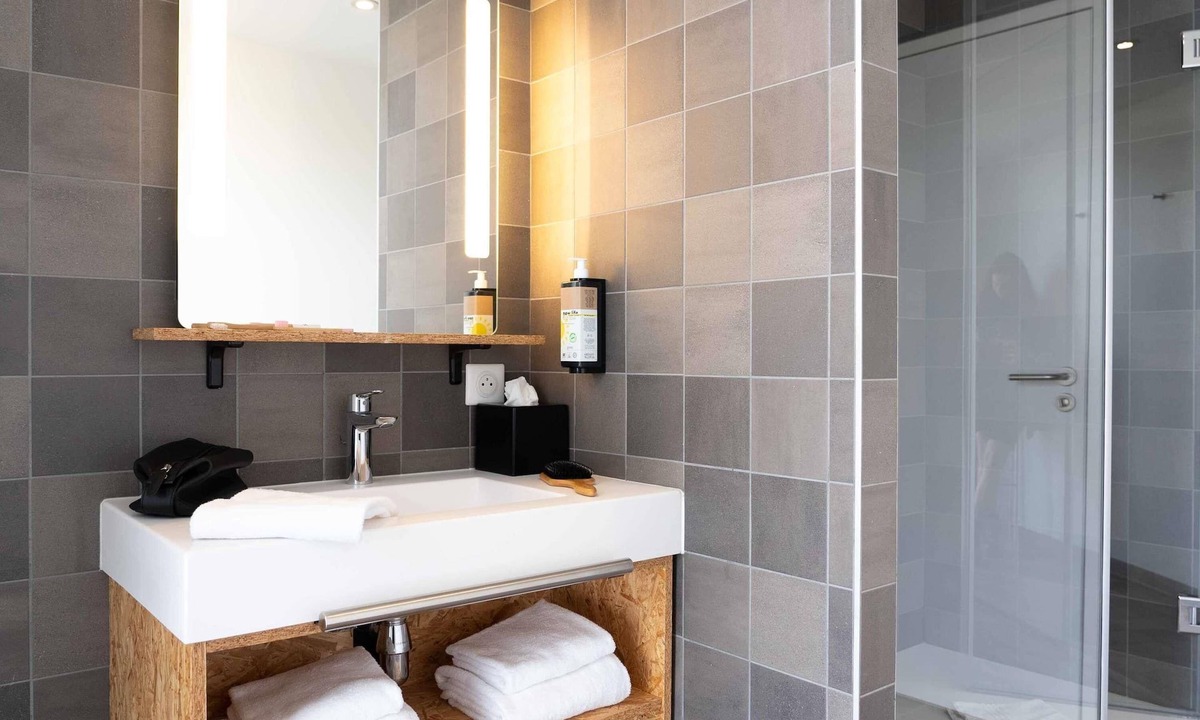 Pace Hotel | Greet Hotel Rennes Pace