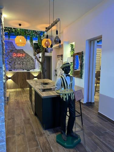 Quartier Chorier-Berriat Hotel | Grenoble LA SUITE 2 spa jaccuzzi et sauna privatif