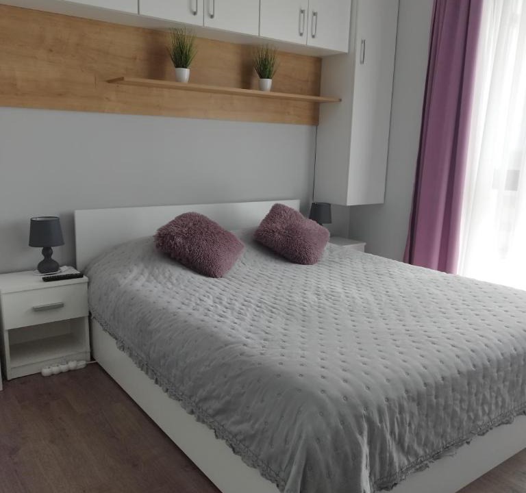Tirgu Mures Apartment | Grey Diamond