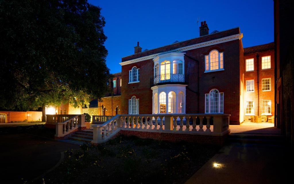 Colchester Hotel | GreyFriars