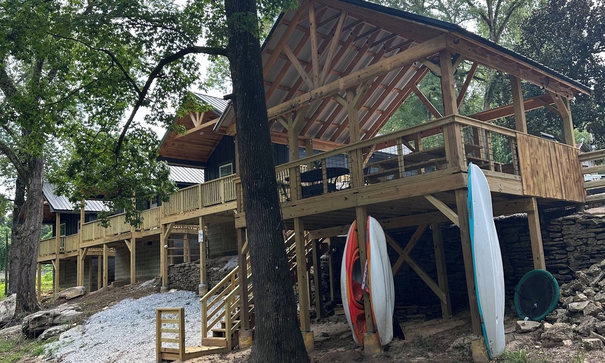 Lee County Cabin | Griffen Mill Properties Cabin #6 next to Uchee Creek. WiFi and AC in Salem Al