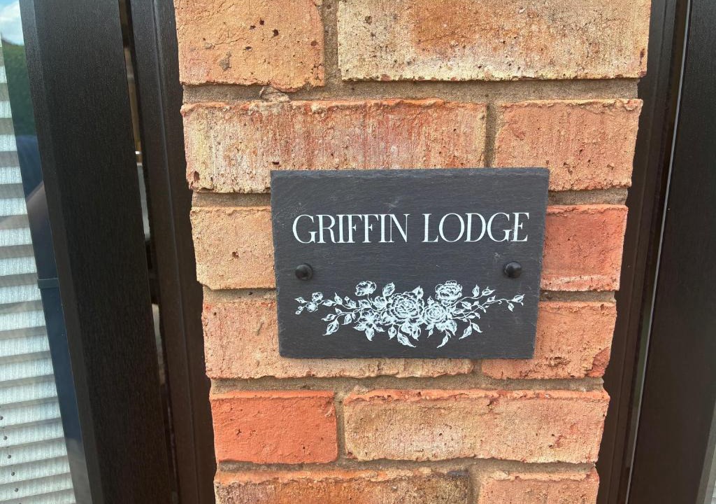 Leamington Spa Apartment | Griffin Lodge