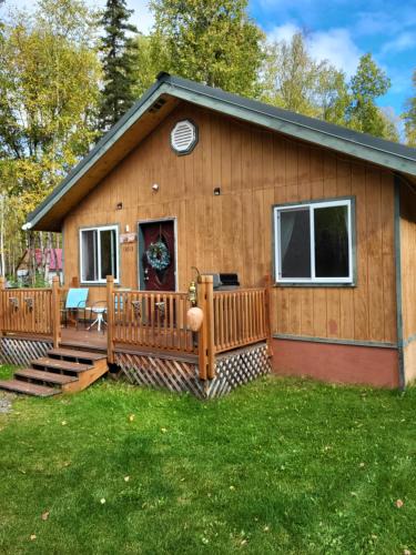 Willow House | Grizzly Inn