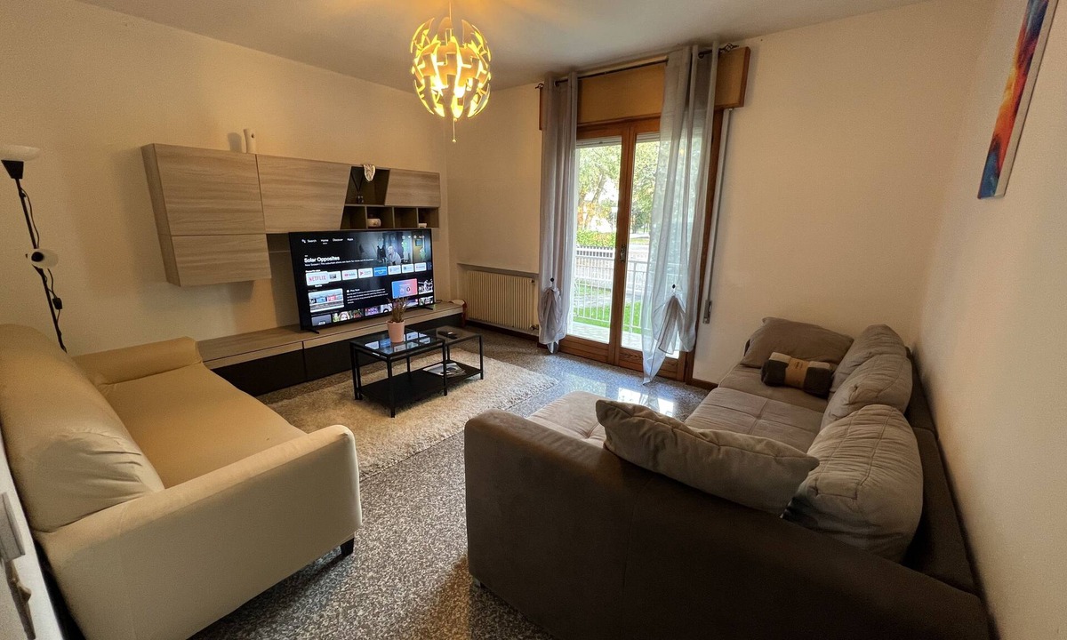 Quinto di Treviso Apartment | Ground floor apartment near the airport.