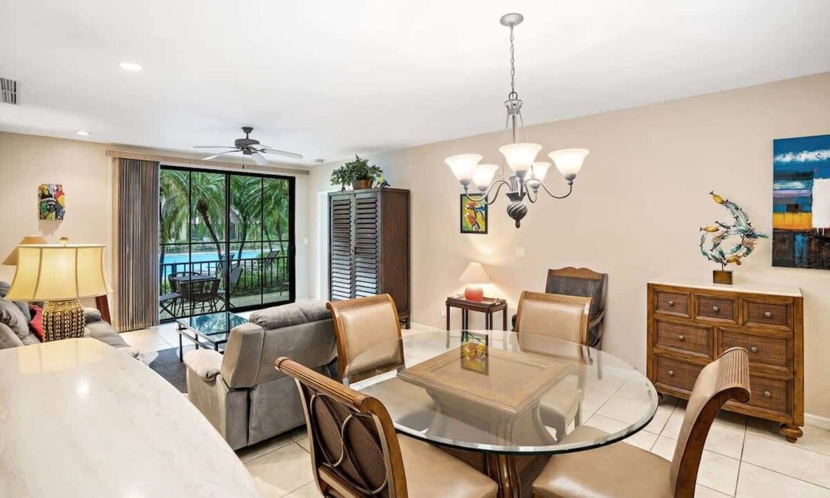 Playa Hermosa Condo | Ground-floor unit in front of lazy river pool at Pacifico in Coco