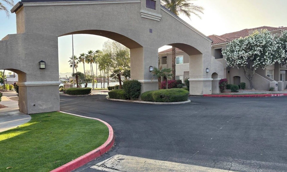 Ahwatukee Foothills Condo | Ground Level 1-bedroom condo