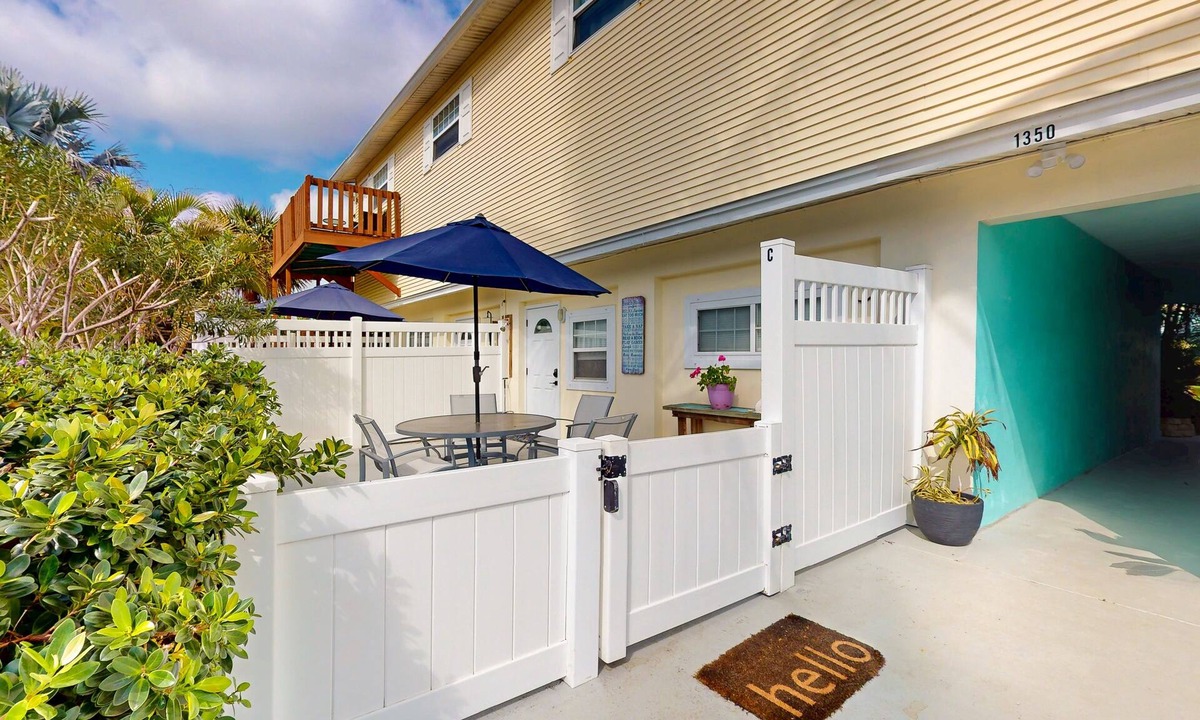 Melbourne Beach House | Ground-level condo w/patio, WiFi, AC, steps to the beach, near attractions