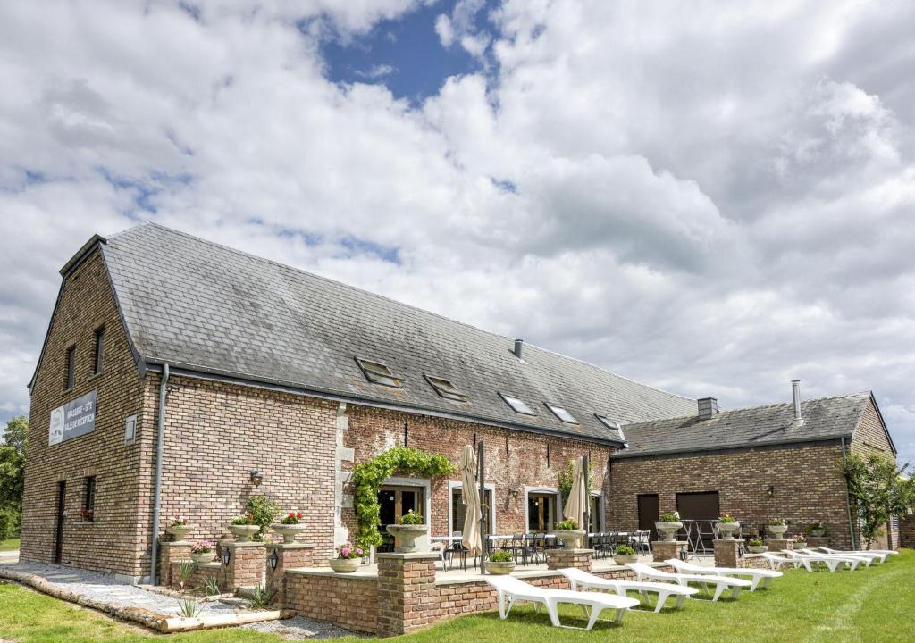 Houyet House | Group accommodation for families in Houyet