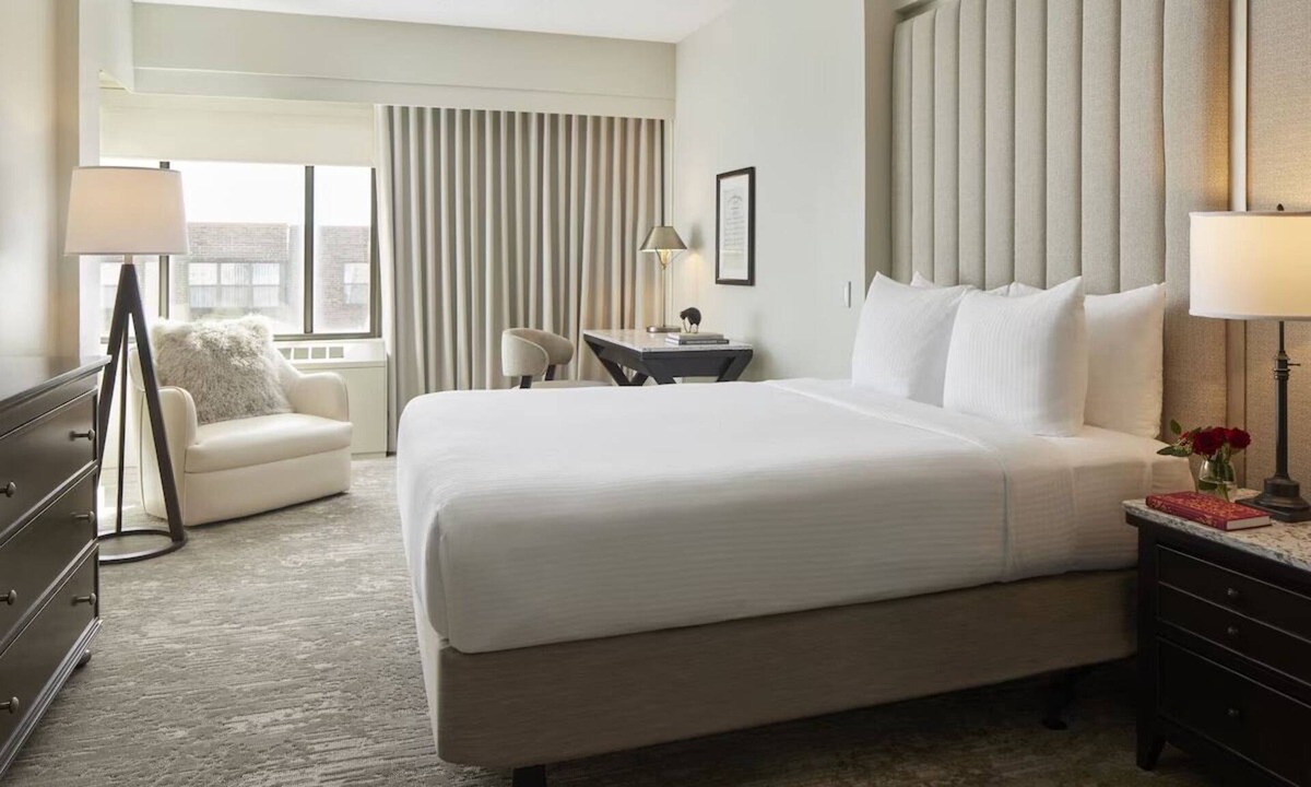 Capitol Hill Hotel | Group Stay Getaway! 4 Units Near DC Historical Landmarks & Attractions!