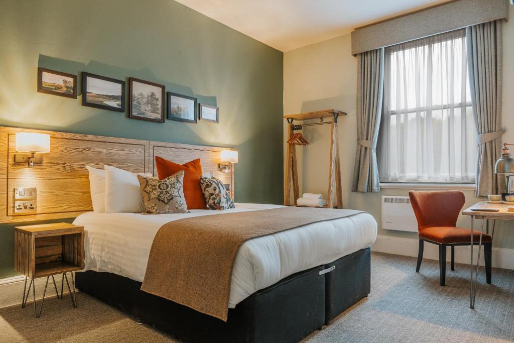 Rowsley Hotel | Grouse & Claret, Matlock by Marston's Inns