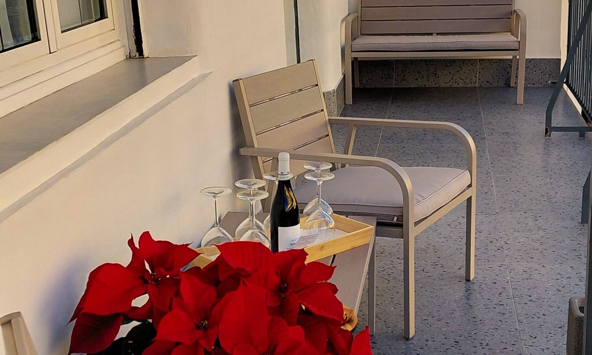 Tuscolano Apartment | Guest House near downtown, Only two minutes from subway.