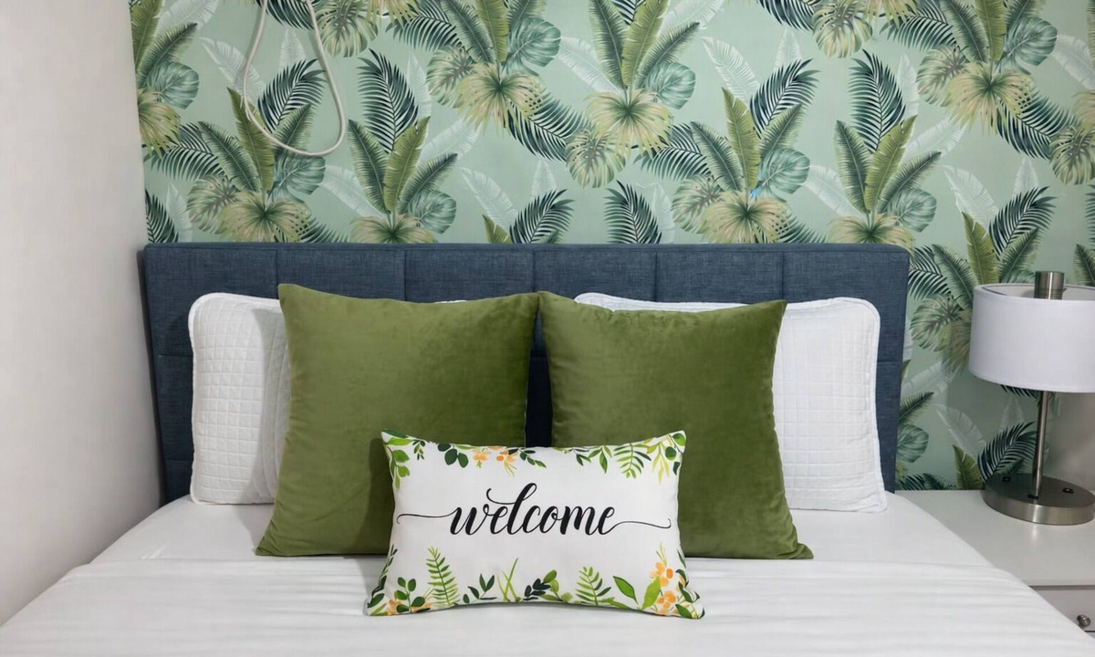 Pinellas Park House | Guest Suite: Close to Beach & Downtown St. Pete