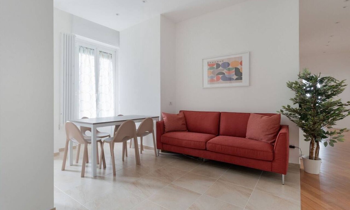 San Vittore Apartment | GuestHost - A modern and spacious 142 square meters apartment, perfect for five people, located on the second floor of a building with an elevator (NOT accessible to guests with disabilities).The property is just steps from the S. Agostino metro station,