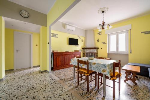 Casone Carpinelli Apartment | GuestHost - Beppe's House