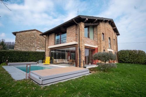 Sariano Villa | GuestHost - Casa delle Querce Villa with Pool