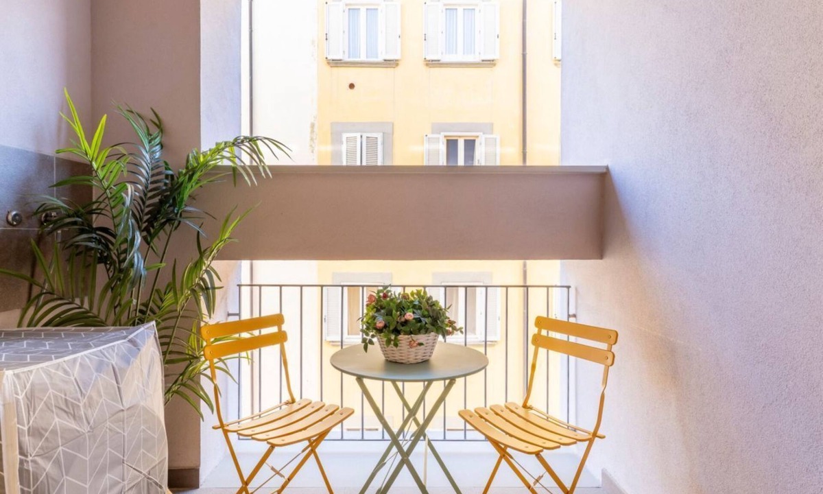 Livorno Apartment | GuestHost - Cavallotti Square & Central Market Apartment!