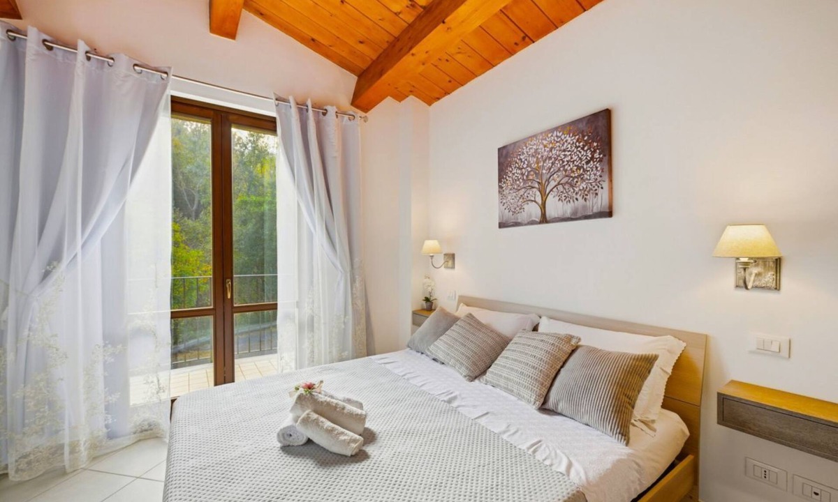 Lidarno Apartment | GuestHost - Cozy 55 sqm apartment, perfect for three people, located on the ground floor of a two-story building.The property is located in Pianello, in the municipality of Perugia, in a well-connected residential area. Perugia and Assisi are easily reac