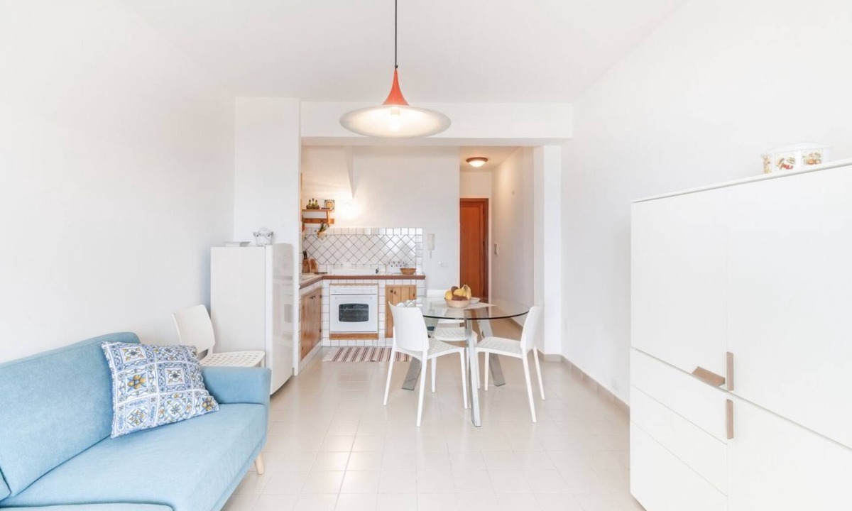 Casa Santa Apartment | GuestHost - Cozy apartment of about 55 square meters, organized on two levels, able to comfortably accommodate up to 4 people, located on the third floor of a building with lift (4 steps to access it). The accommodation is located inside the Erice Beach