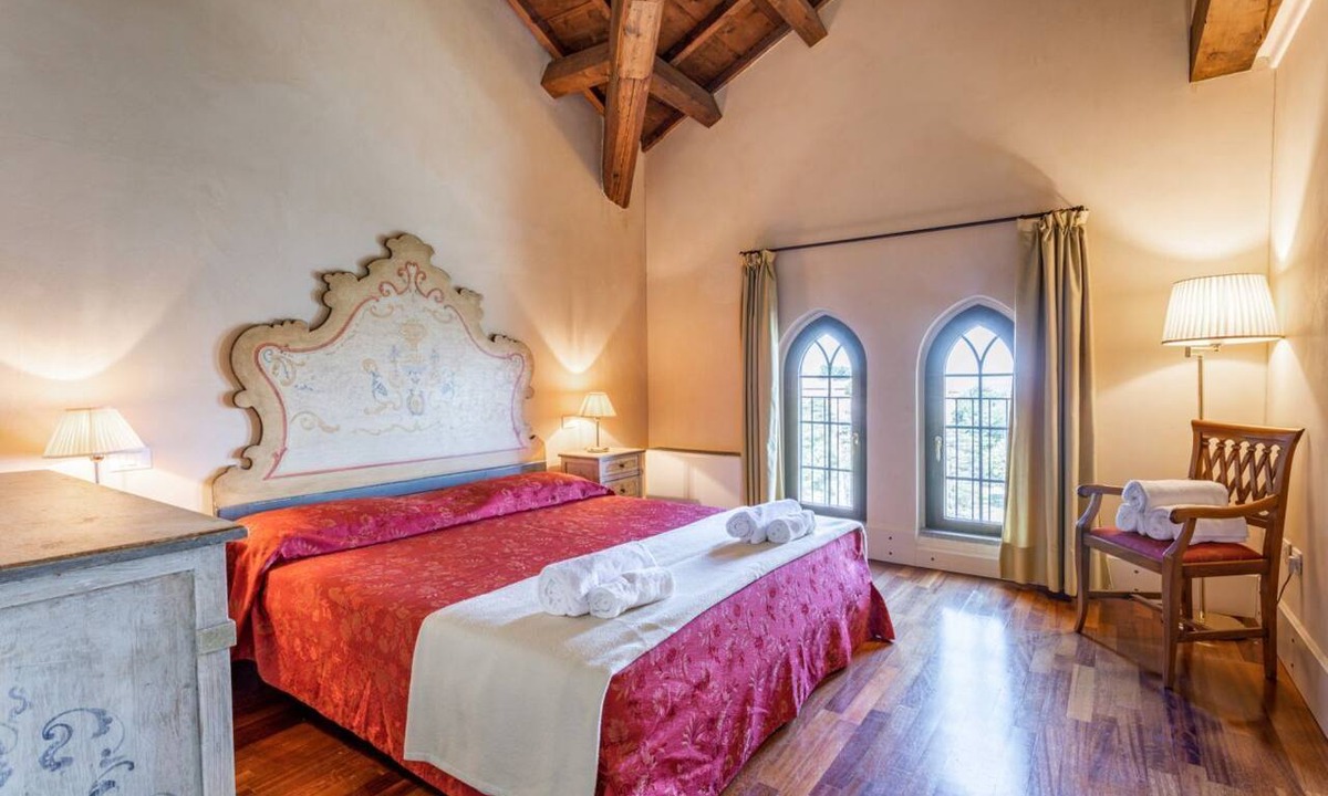 Molina Apartment | GuestHost - Molino Stucky Residence Galea Suite