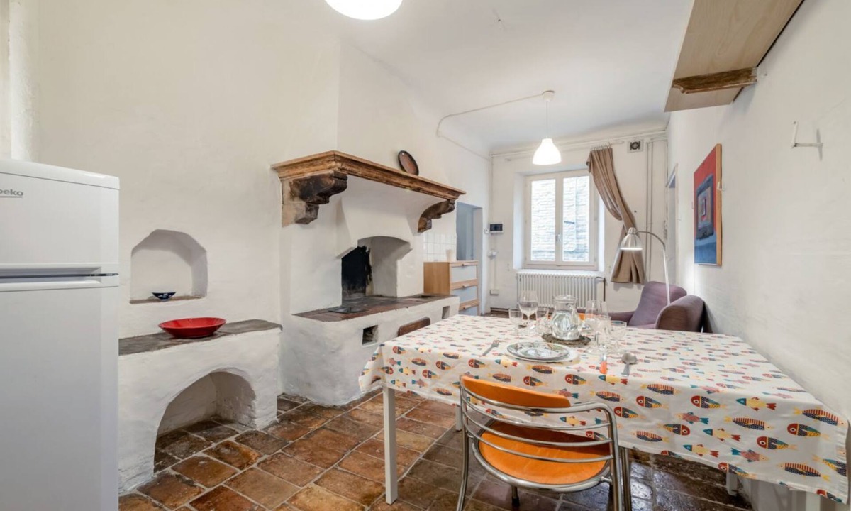 Urbino Apartment | GuestHost - Urbino - Central Historic Apartment!