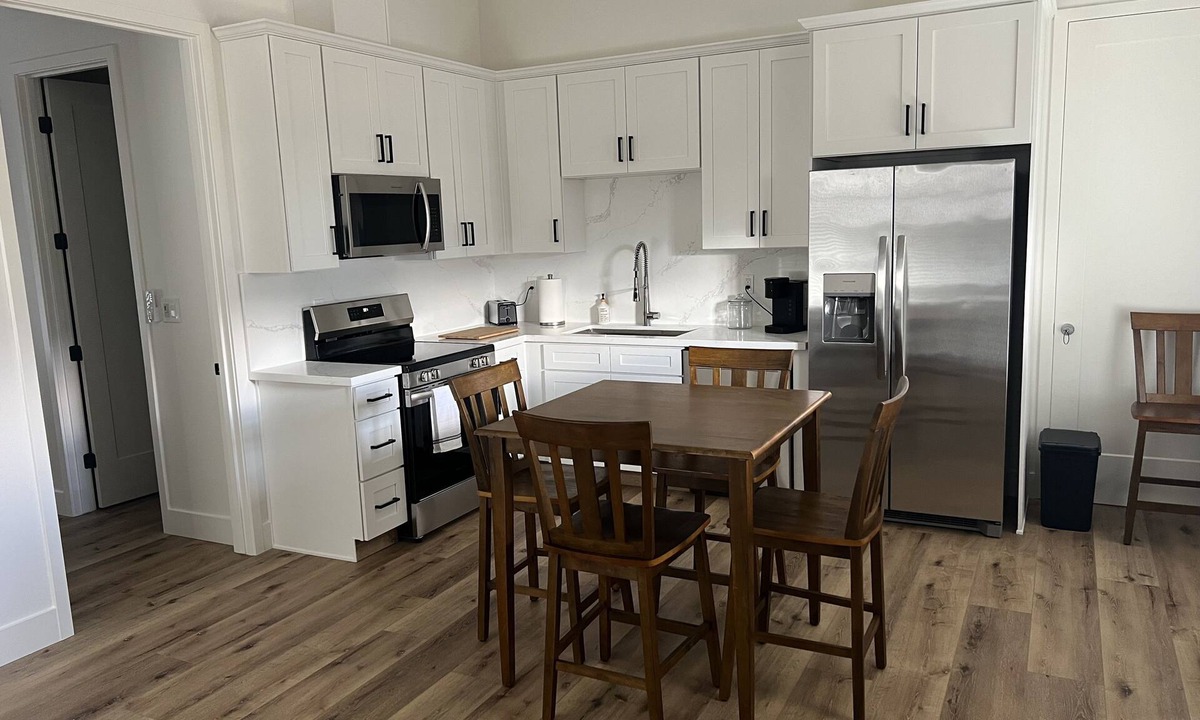 Tehachapi House | Guesthouse in Tehachapi B