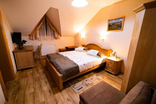 Okroglice House | Guesthouse Močivnik