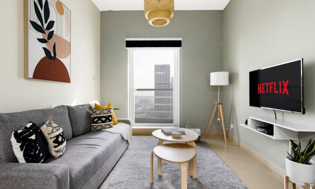 Jumeirah Lake Towers Apartment | GuestReady - 1BR | Excellent location with city view