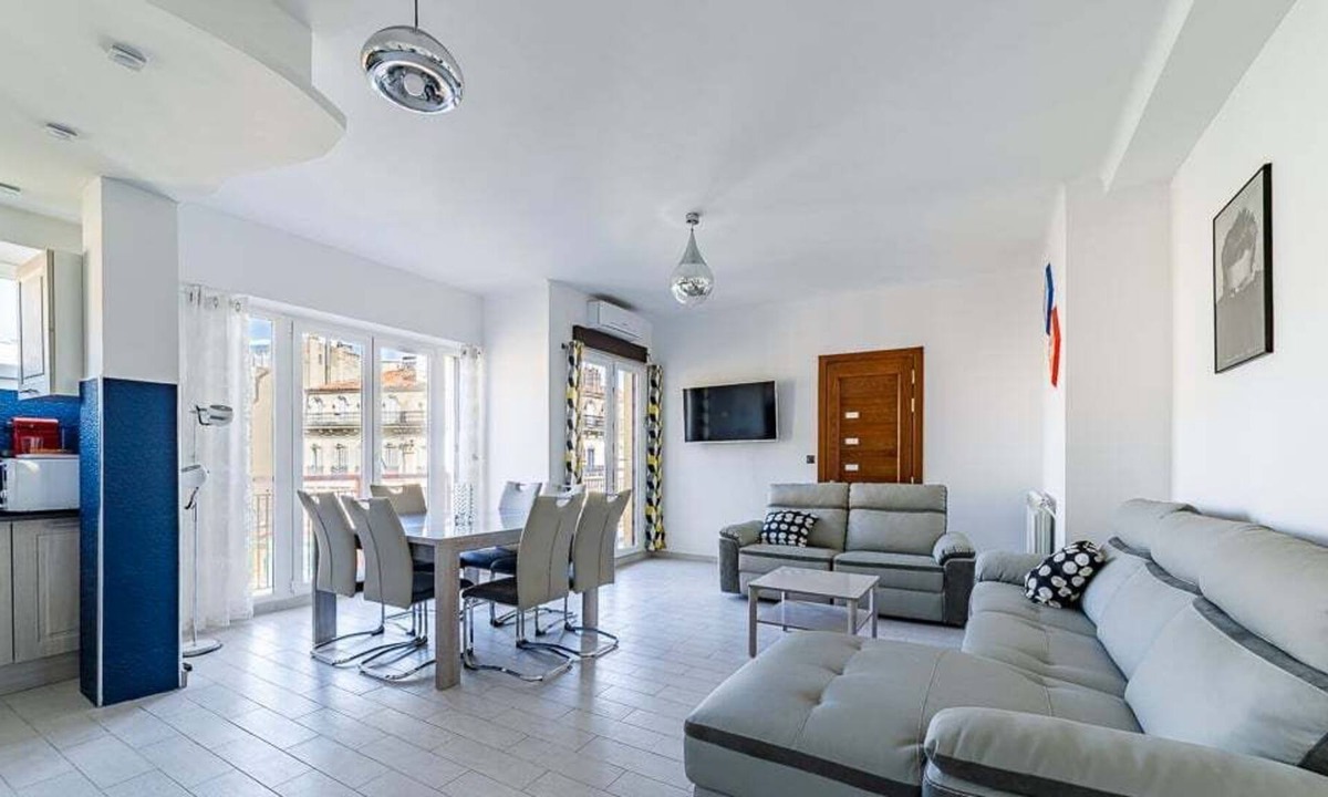 Noailles Apartment | GuestReady - Large apartment downtown
