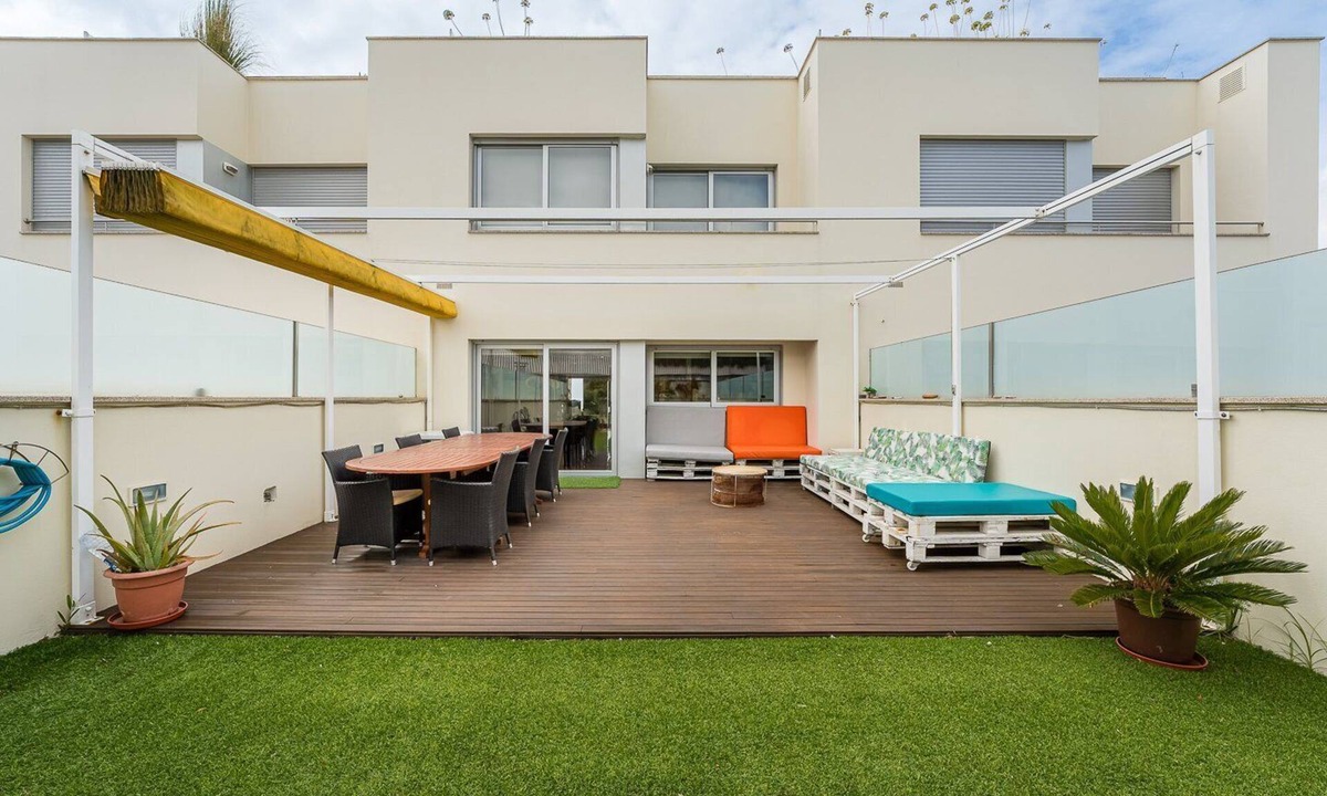 Caminha House | GuestReady - Seaside dream with ocean view