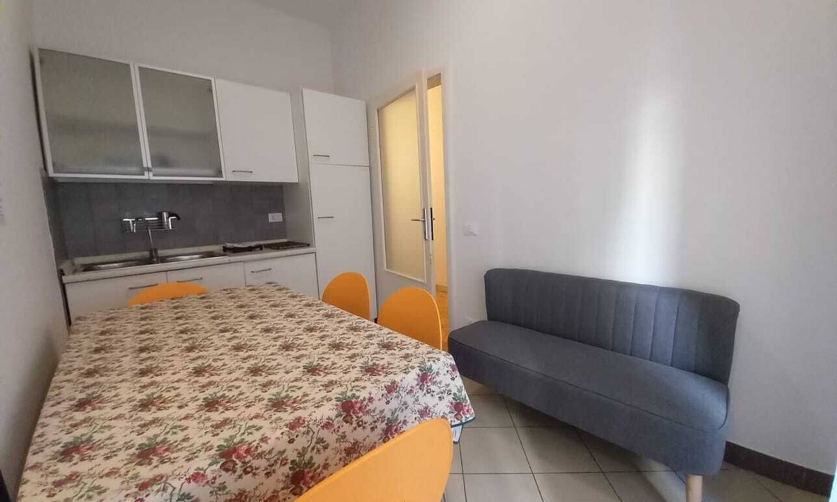 Oltrarno Apartment | Guicciardini Second Floor