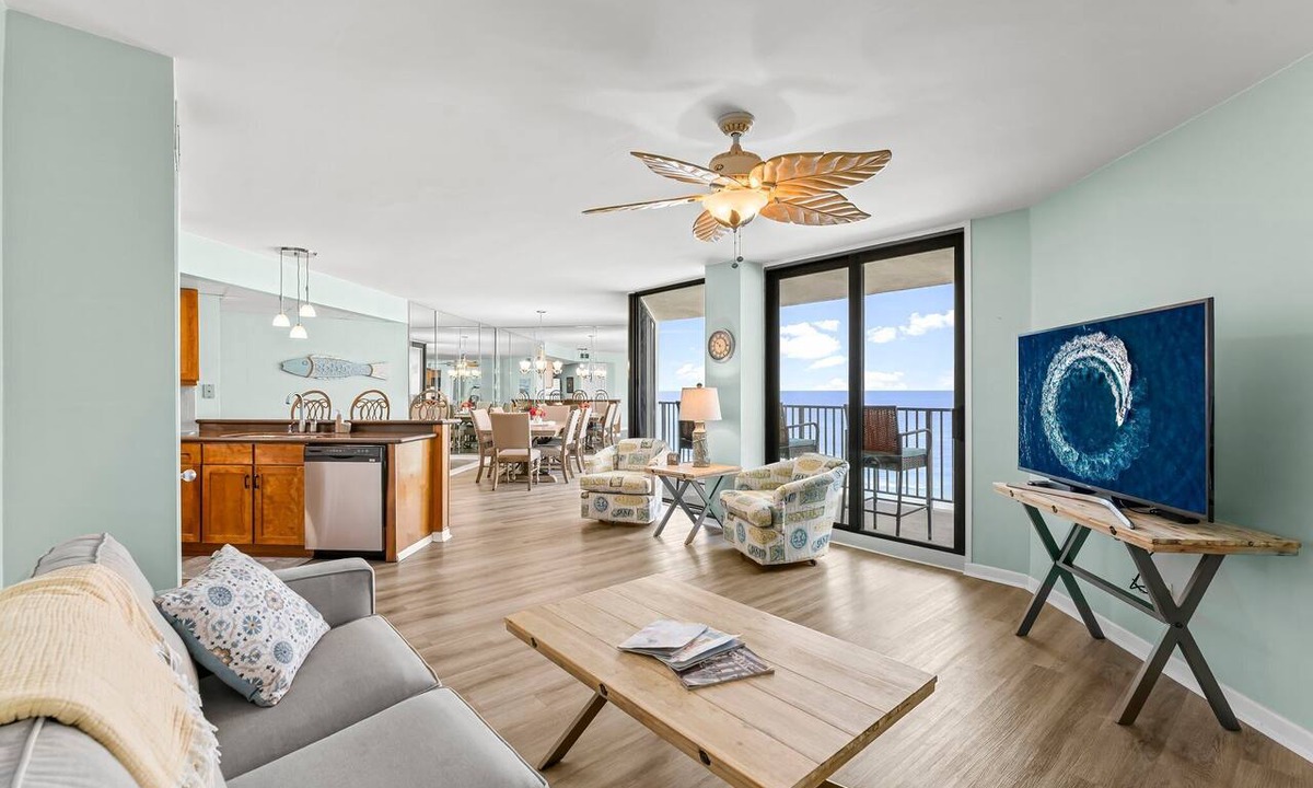 El Centro Beach Condo | GULF FRONT 2 Bedroom/2 Bath ~ Completely Updated @ Aqua Vista ~ New Listing