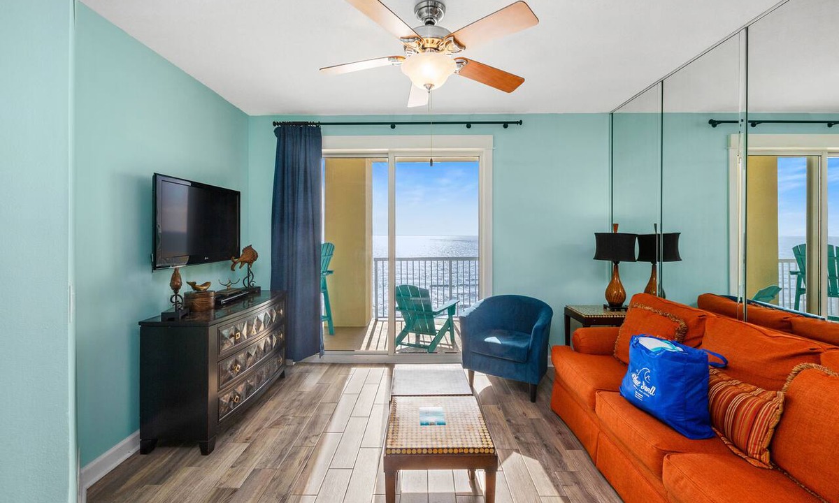 Panama City Beach Condo | GULF FRONT 2br with Phenomenal Reviews in Grand Panama - Dog Friendly!
