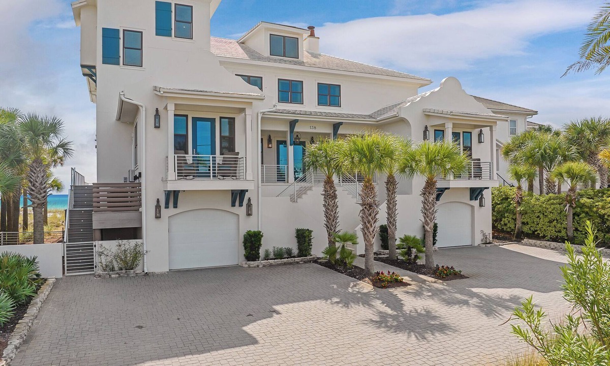 Gulf Pines House | Gulf-Front Home with Infinity Pool, Game Room and Beach Access