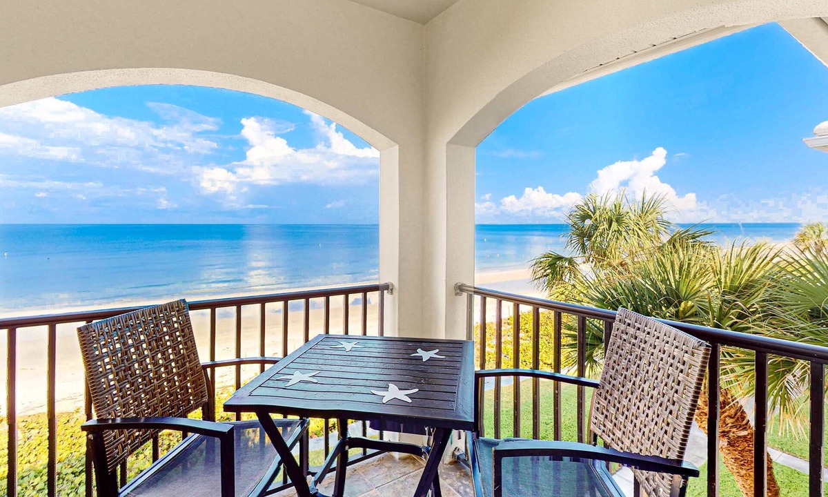 Belleair Beach Condo | Gulf front penthouse on Belleair Beach