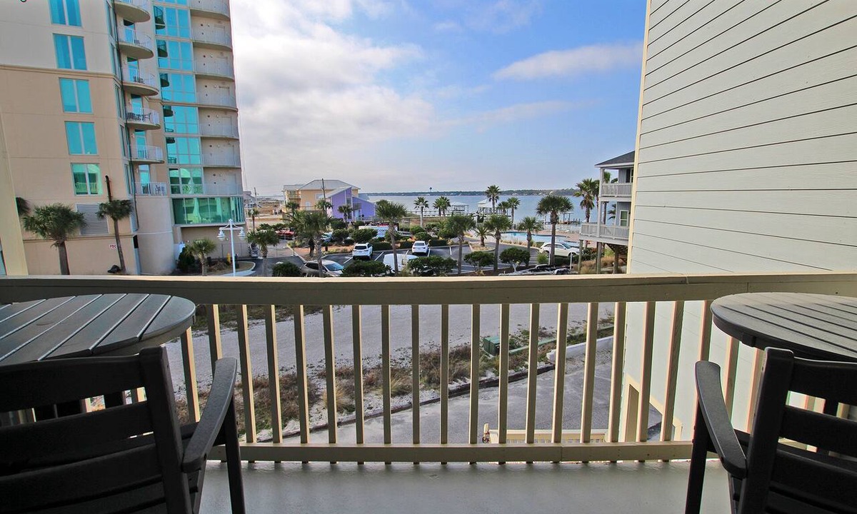Gulf Shores Condo | Gulf Shores Condo w/Private Balcony, Pool, Lagoon Fishing Pier | Sleeps 6