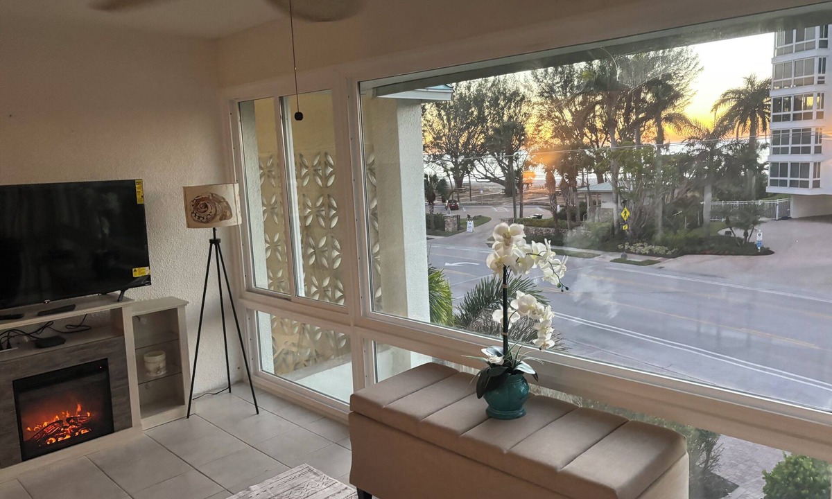 Moorings Condo | Gulfshore Boulevard Prime Private Beach Location in the Moorings.