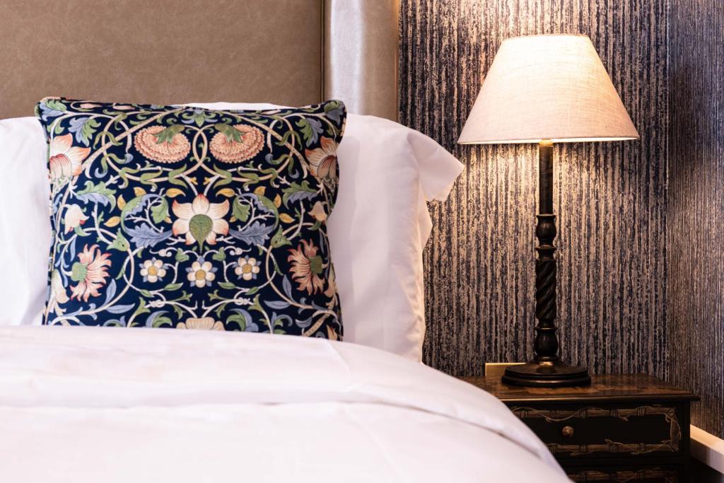 Marylebone Hotel | Gunmakers