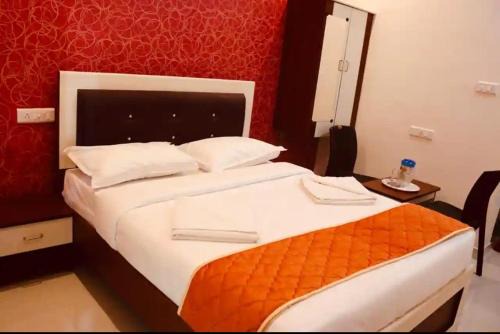 Yercaud Hotel | GURU RESIDENCY yercaud