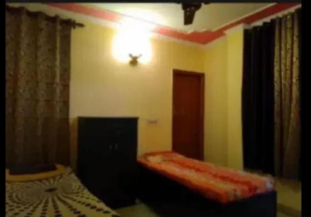 Kalkaji Hostel | Gutloo backpackers