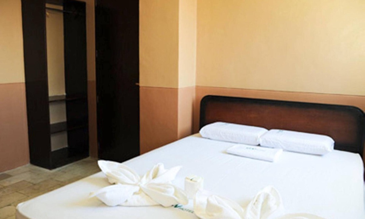 Mambajao Hotel | GV Hotel Camiguin