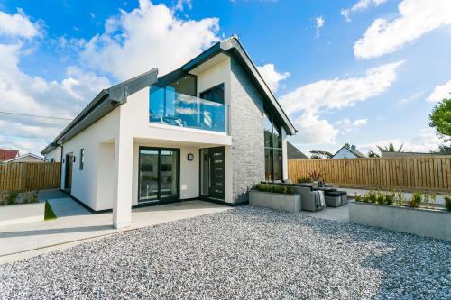 Rhosneigr House | Gwel y Mor