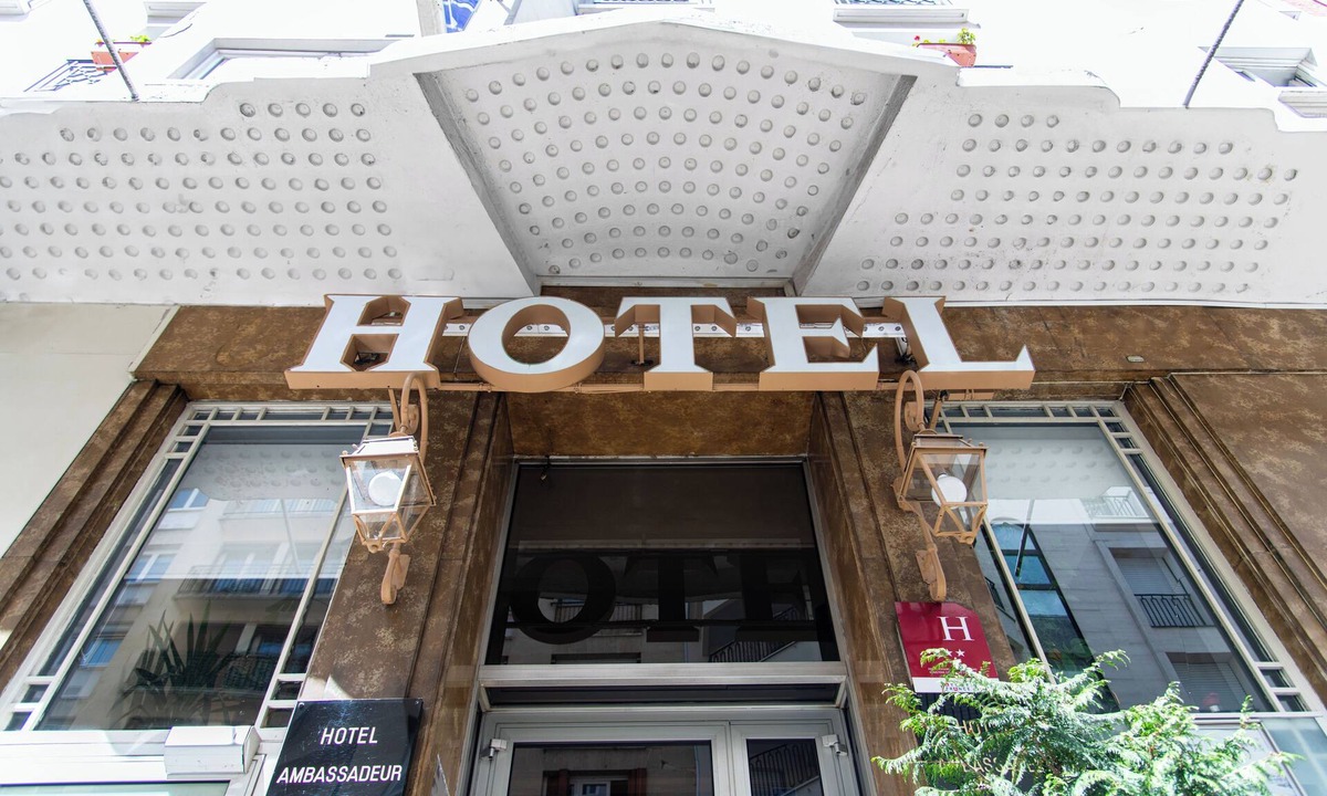 Epinettes Hotel | Hôtel Ambassadeur
